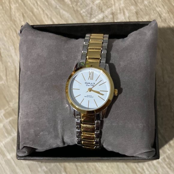 New Omax Quartz Water Resistant Watch - Picture 1 of 1